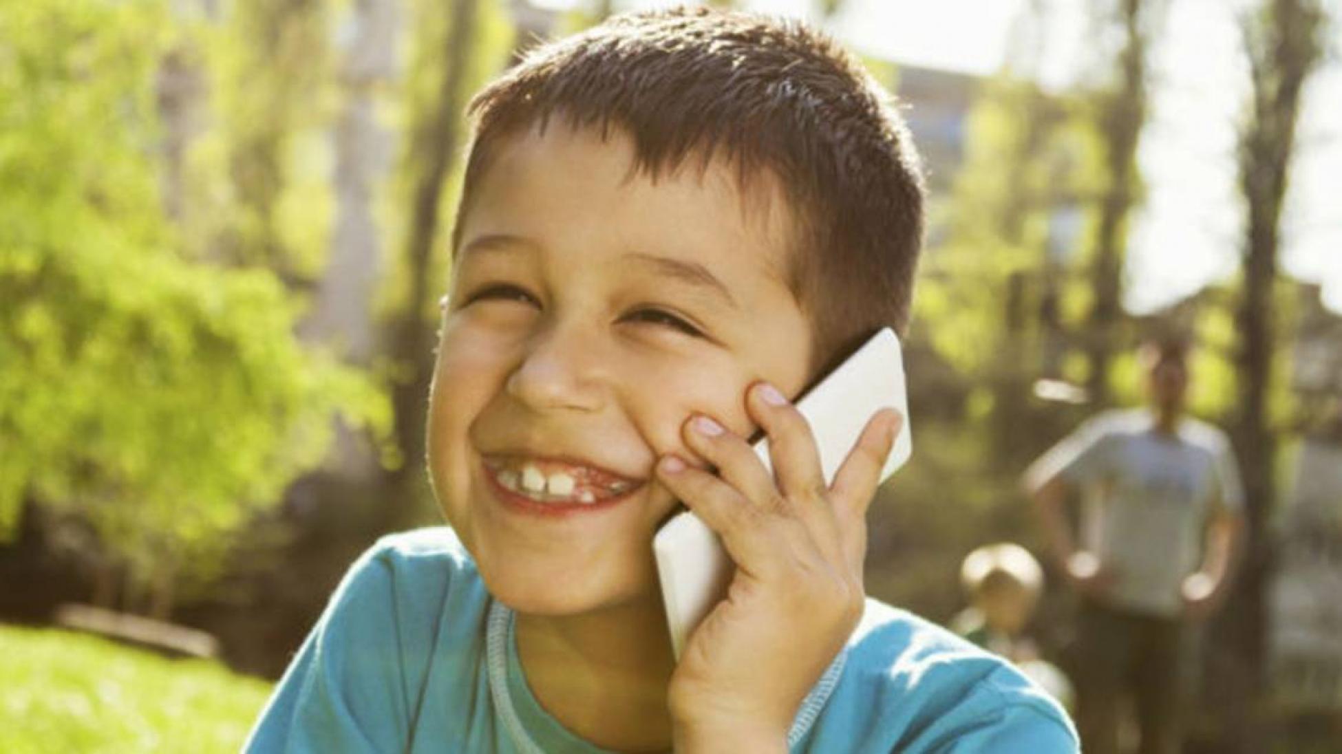 ▷ Choisir un Téléphone pour votre Enfant [Guide du Parent]