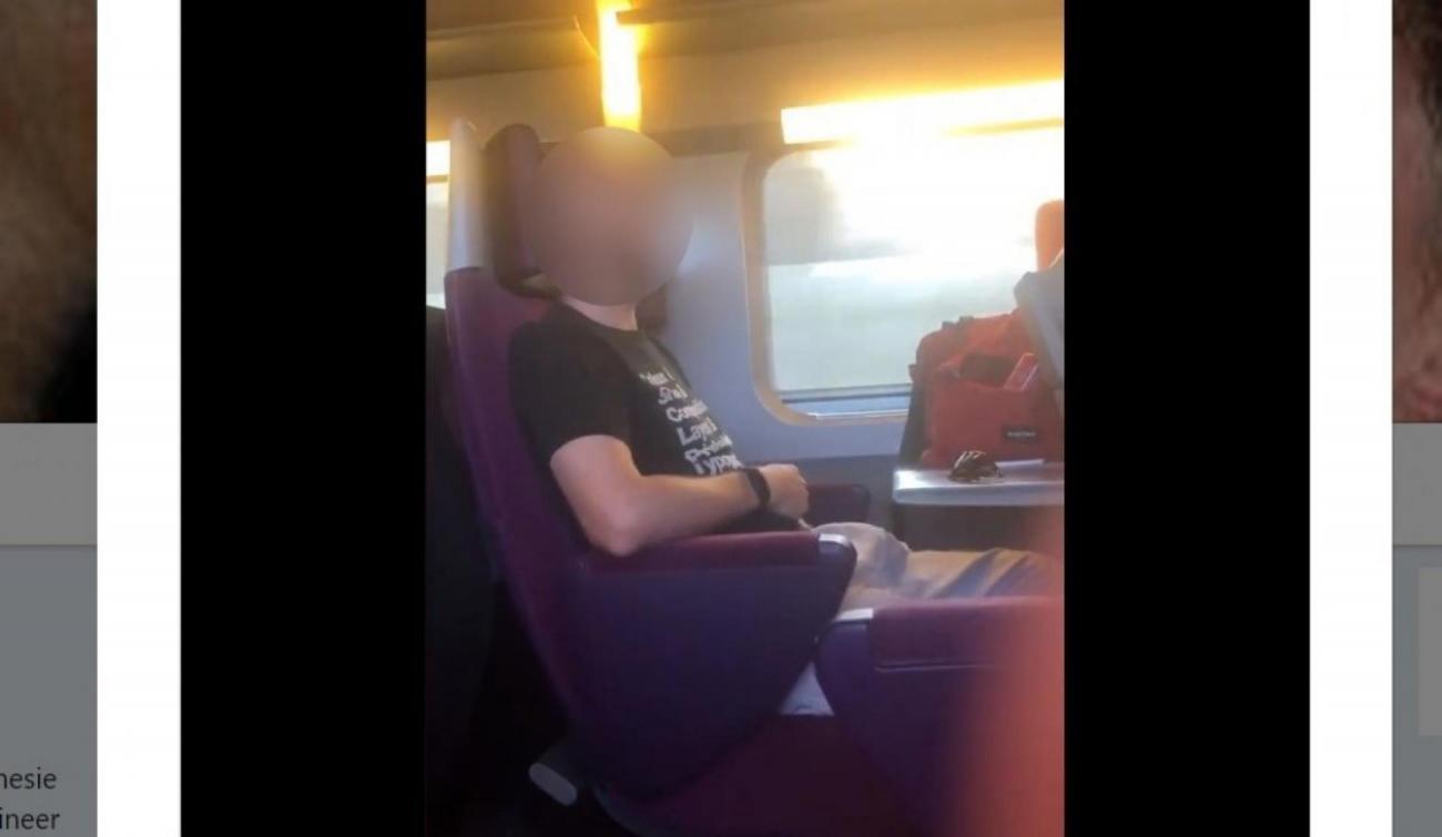 Paris-La Rochelle: un homme filmé en train de se masturber dans le train |  FranceSoir