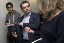 Florian Philippot (c), vice-président du Front national, le 7 mars 2016 à Paris