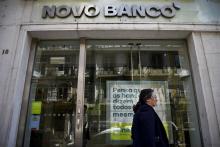 Une agence bancaire de Novo Banco, le 31 mars 2017 à Lisbonne, au Portugal