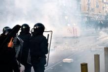 Heurts entre la police et des manifestants protestant contre la venue du chef de la Ligue du Nord Ma