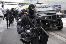 Police et secours à l'aéroport d'Orly, le 18 mars 2017