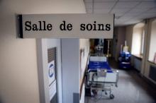 Dans les établissements hospitaliers, soignants et infirmiers sont parmi les plus concernés par des 