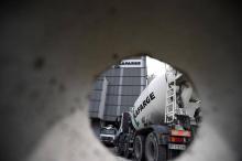 LafargeHolcim appelé à réfléchir avant de vendre son ciment pour le mur anticlandestins