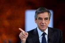 Le candidat du parti Les Républicains à la présidentielle François Fillon au Palais Brongniart à Par