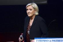 Marine Le Pen, la candidate FN à l'élection présidentielle, devant une centaine de chefs d'entrepris