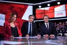 Léa Salamé, David Pujadas et Emmanuel Macron sur le plateau de "L'émission politique", le 6 avril 20