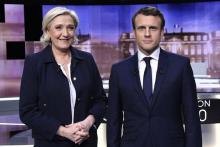 Marine Le Pen et Emmanuel Macron, candidats à la présidence française, le 3 mai 2017 à Paris