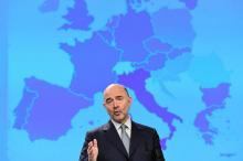 Le commissaire européen Pierre Moscovici lors d'une conférence de presse à Bruxelles le 13 février 2