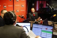 Le nouveau Premier ministre Edouard Philippe dans son bureau à Matignon, le 17 mai 2017 à Paris