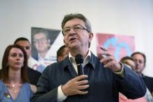 Jean-Luc Mélenchon se dit mercredi dans Le Parisien "content" de voir le "donneur de leçons" Richard