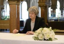 La Première ministre britannique Theresa May à Manchester, au nord de l'Angleterre, le 23 mai 2017