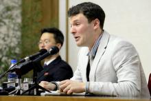 L'étudiant américain Otto Warmbier (au premier plan), sur une photo diffusée le 1er mars 2016 par l'