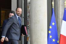 Le Premier ministre Edouard Philippe, sortant du Conseil des ministres, à l'Elysée à Paris le 16 mai 2018