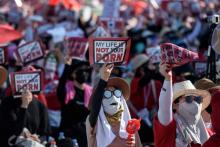 70.000 femmes ont participé samedi à Séoul à la manitestation contre les caméras espions selon les organisateurs