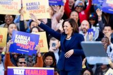 La sénatrice de Californie Kamala Harris lance sa campagne à l'investiture démocrate pour la présidentielle américaine le 27 janvier à Oakland (Californie, ouest)