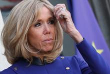 Brigitte Macron Chute D'un Bateau Et Se Luxe L'épaule | FranceSoir